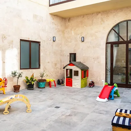 Villa Stylish Malta Village Retreat With Kids & Gym Zejtun