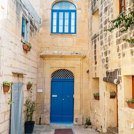 Stylish Malta Village Retreat With Kids & Gym Villa Zejtun