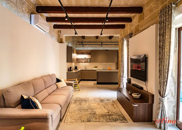 Stylish Malta Family Retreat With Kids & Gym Vilă *