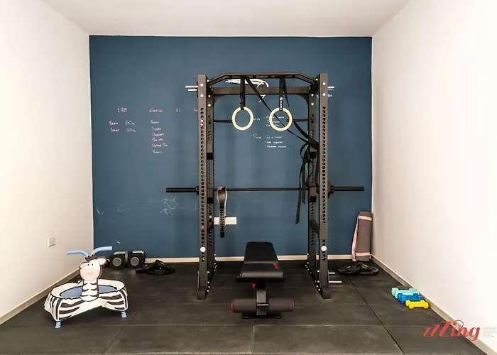 Vilă Stylish Malta Family Retreat With Kids & Gym Żejtun