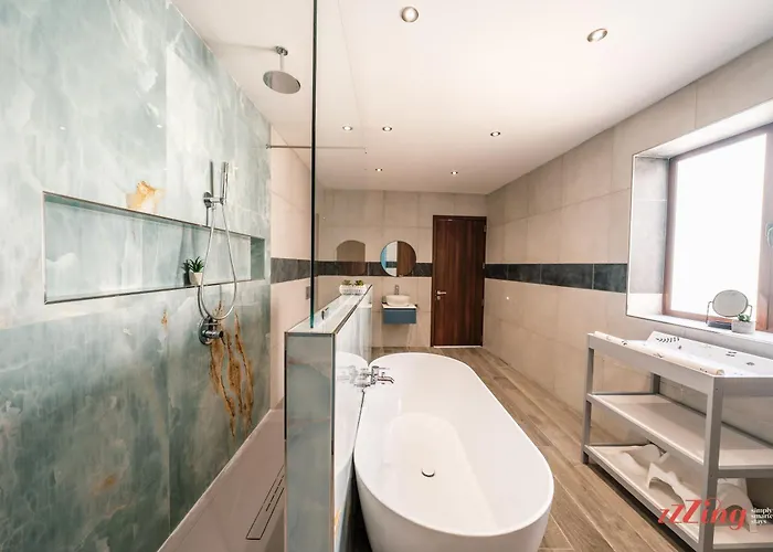 Stylish Malta Family Retreat With Kids & Gym *